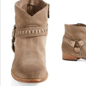 Alberto Fermani Suede Sofía ankle booties 35.5